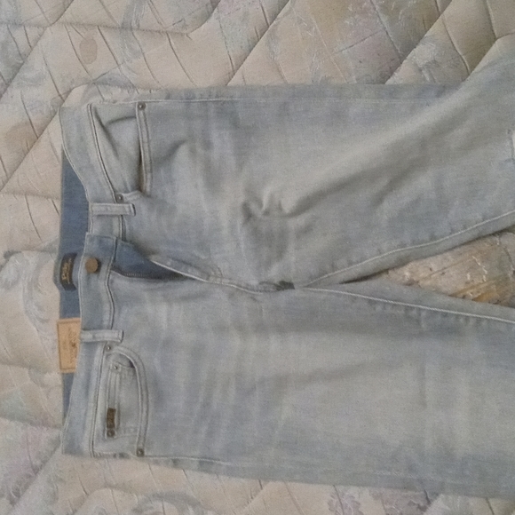 Jeans - Picture 3 of 3